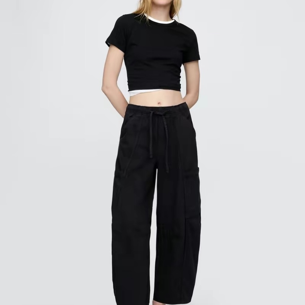 Gap horseshoe barrel pant pull on